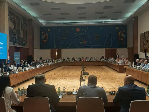 Представљен нов модел фискализације у Србији