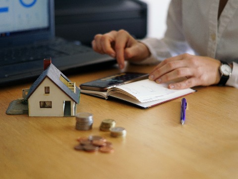 Tax decisions for the natural persons who generate Income from providing catering services (so-called „apartment for a day“)