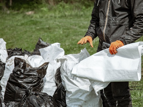 Лишен слободе због 2.280 килограма дувана у листу