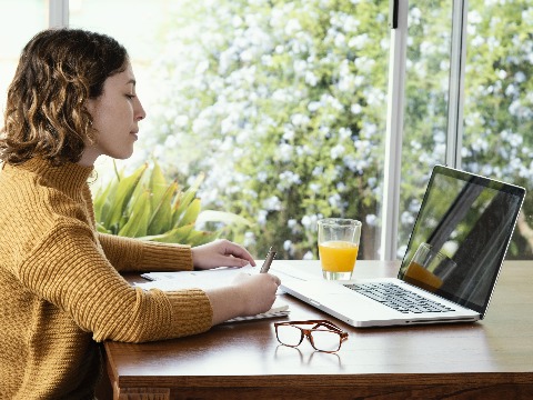 Постављене унапред попуњене пријаве за годишњи порез на доходак грађана за 2025. годину